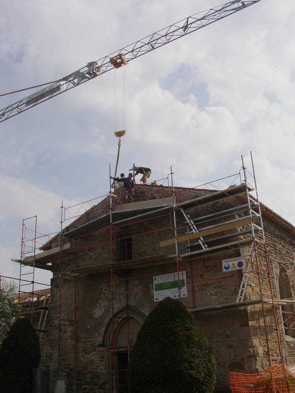 Restauration du toit de la chapelle